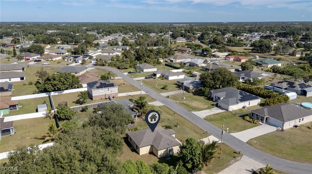 824 Umber Drive Fort Myers FL 33913