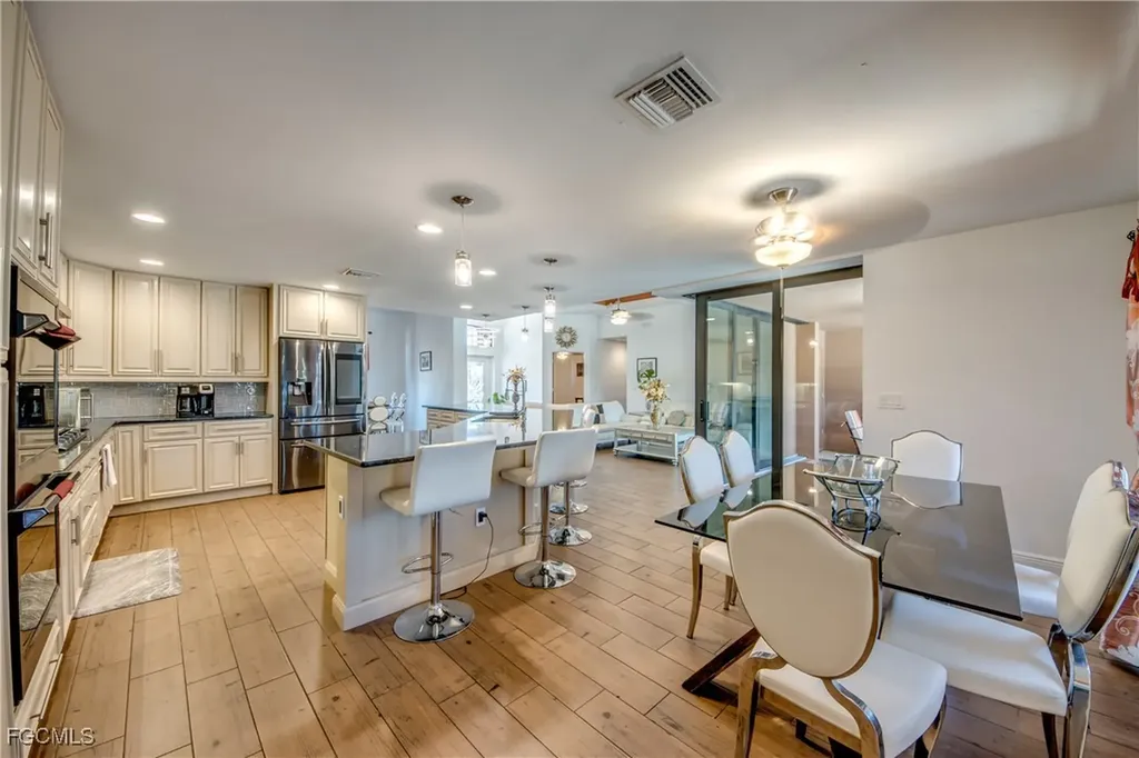 141 SW 39th Street Cape Coral FL 33914