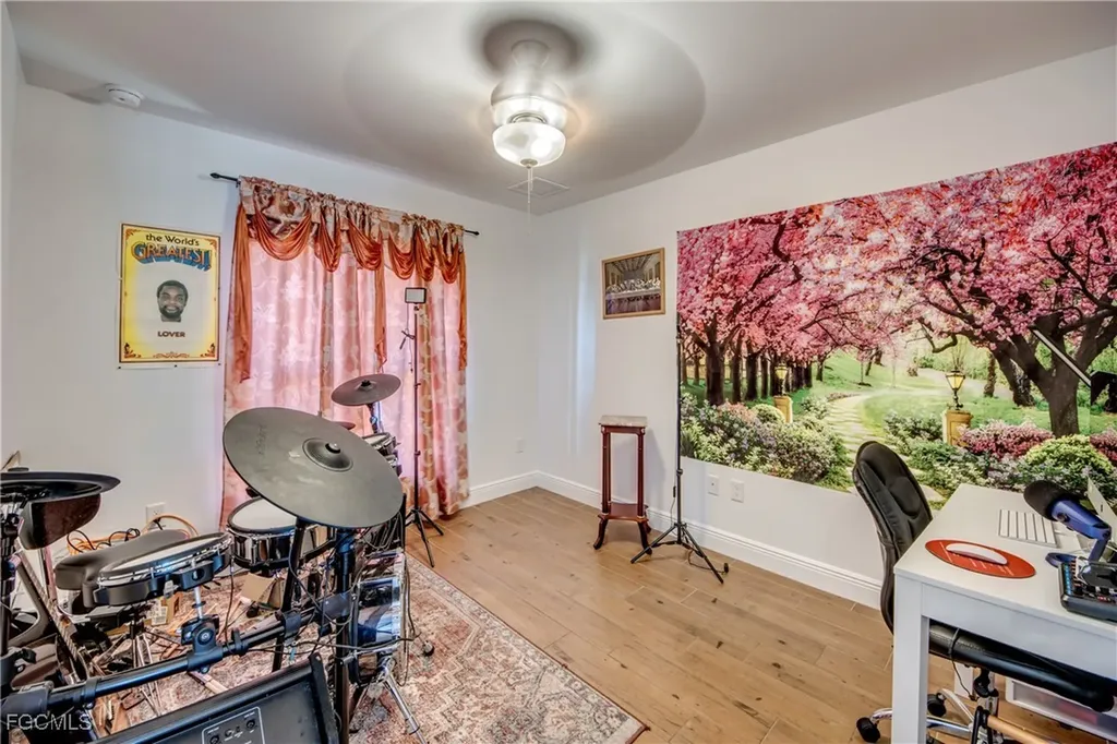 141 SW 39th Street Cape Coral FL 33914
