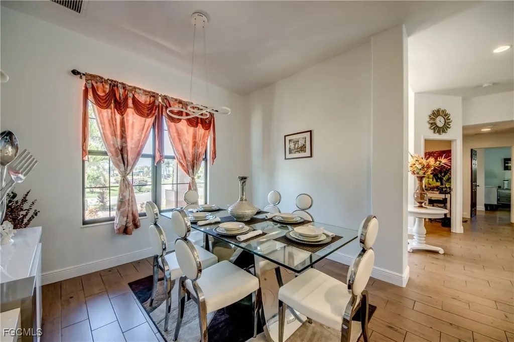 141 SW 39th Street Cape Coral FL 33914