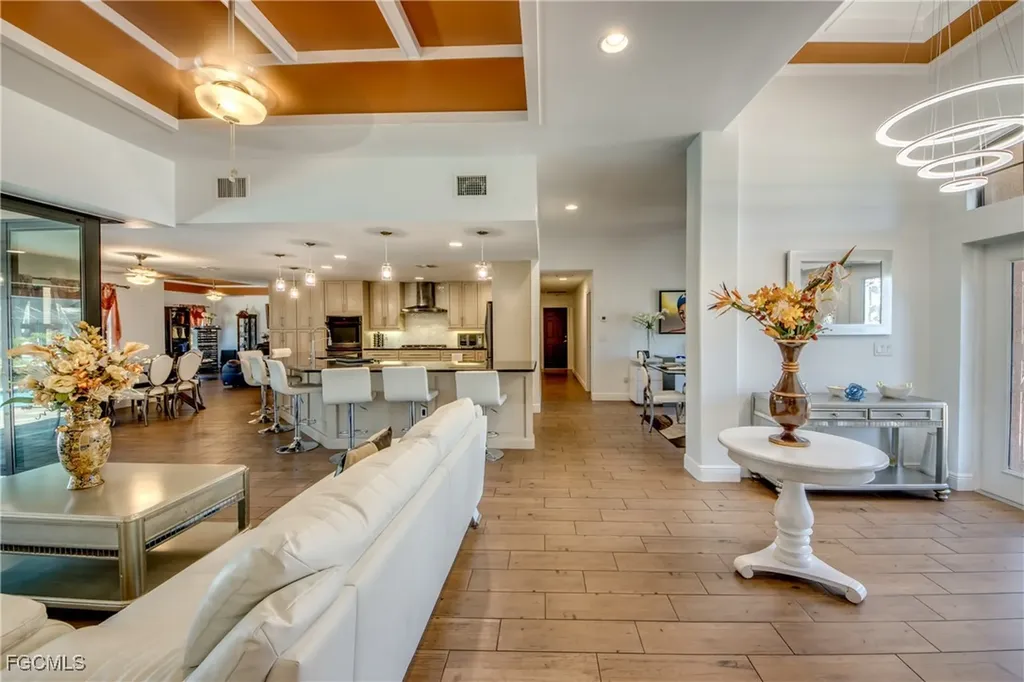 141 SW 39th Street Cape Coral FL 33914