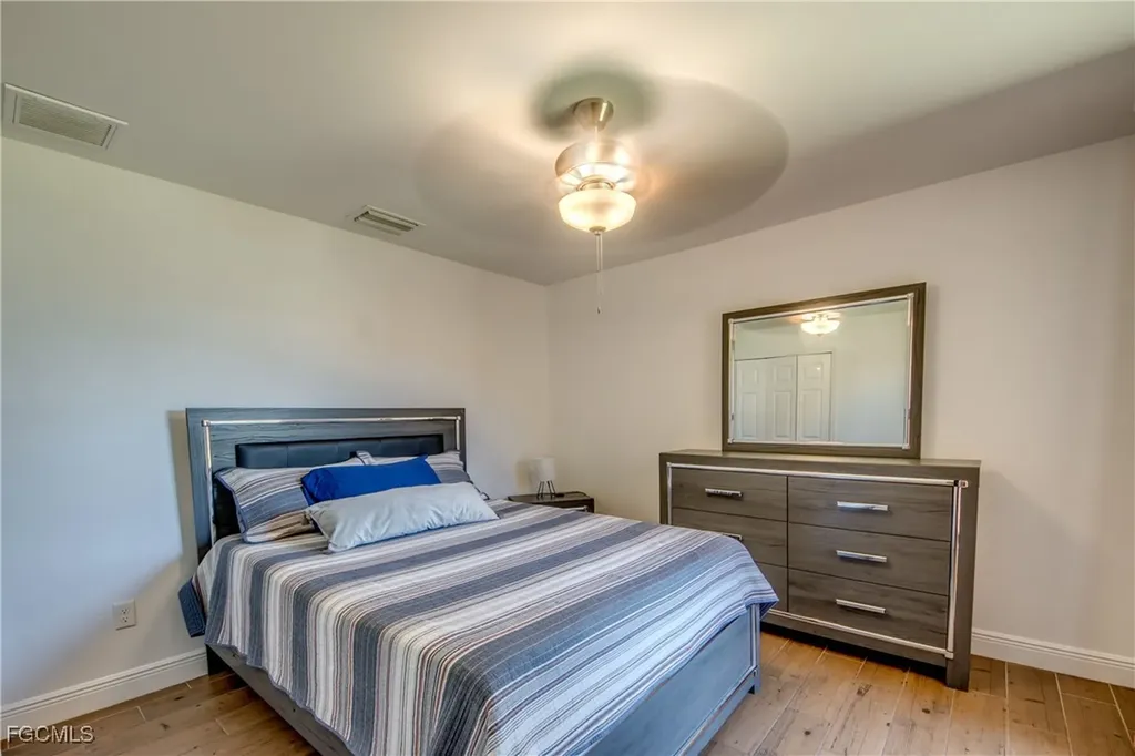 141 SW 39th Street Cape Coral FL 33914