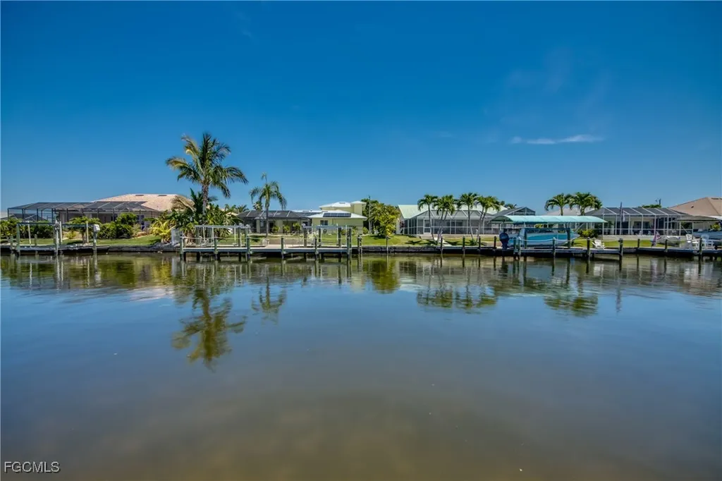 141 SW 39th Street Cape Coral FL 33914