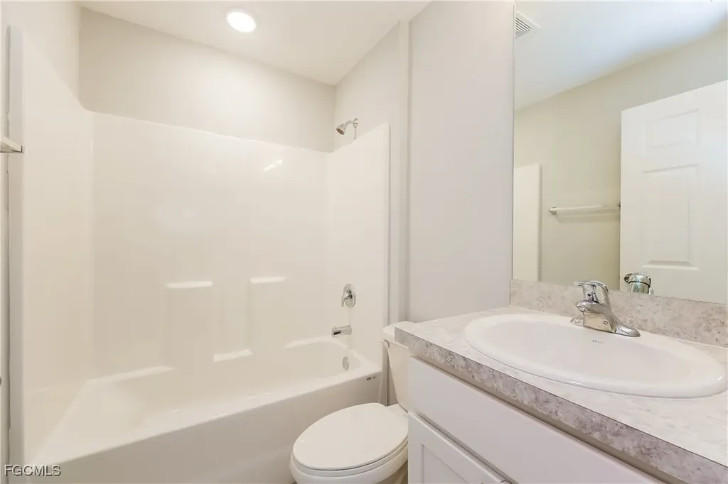 858 Carbon Street E Lehigh Acres FL 33974