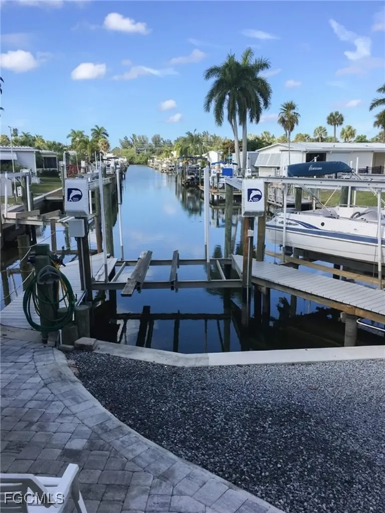 17550 Stevens Boulevard Fort Myers Beach FL 33931