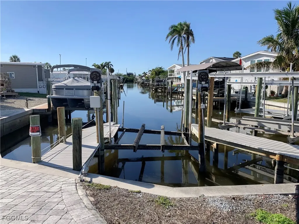 17550 Stevens Boulevard Fort Myers Beach FL 33931