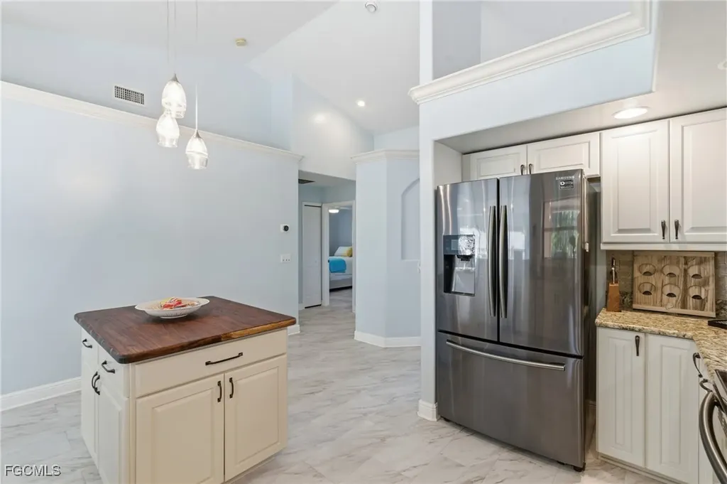 4018 NW 12th Street Cape Coral FL 33993