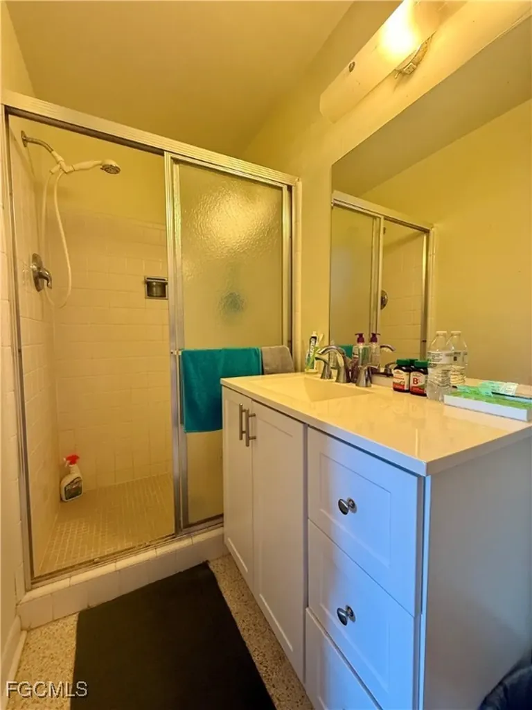 1418 SE 43rd Street Cape Coral FL 33904