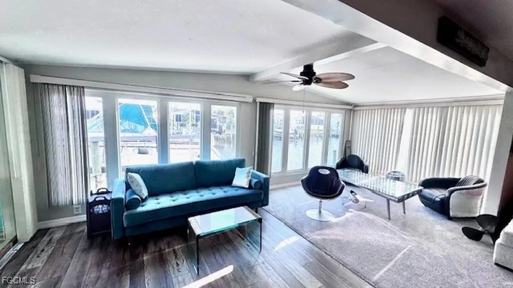 5545 Sir Walter Way North Fort Myers FL 33917