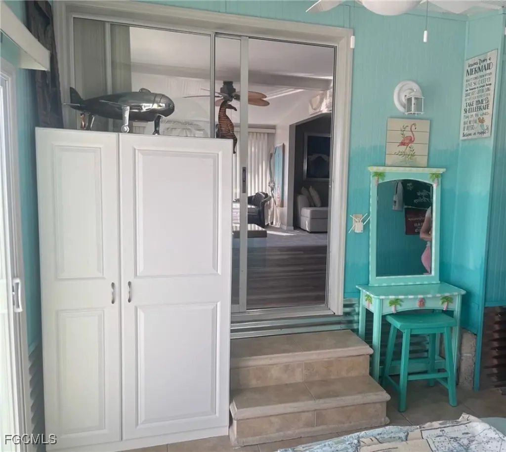 5545 Sir Walter Way North Fort Myers FL 33917