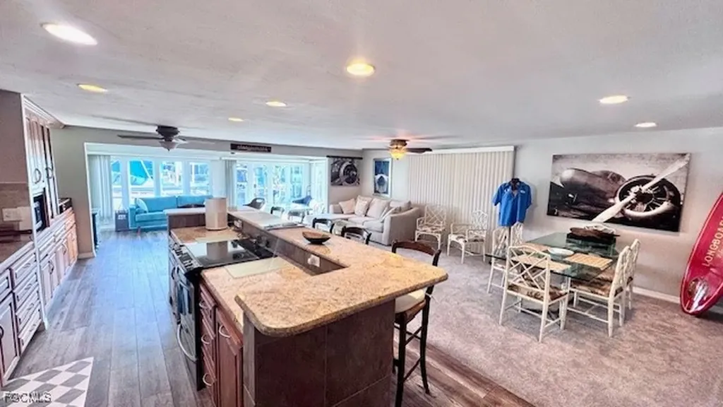 5545 Sir Walter Way North Fort Myers FL 33917