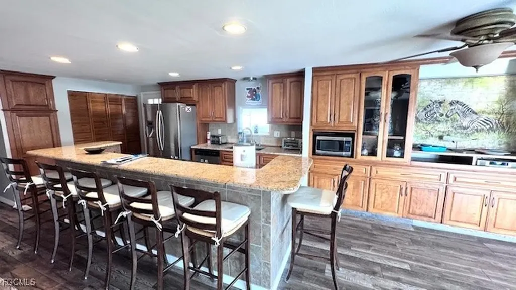 5545 Sir Walter Way North Fort Myers FL 33917