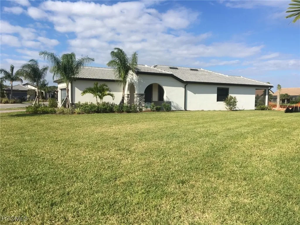 12048 Westmoreland Way Fort Myers FL 33913