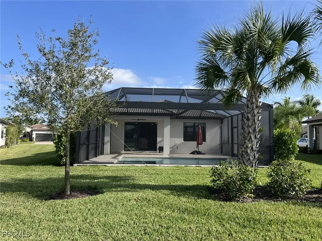 12048 Westmoreland Way Fort Myers FL 33913