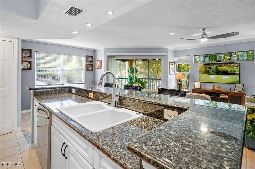 8960 Colonnades Court E Bonita Springs FL 34135