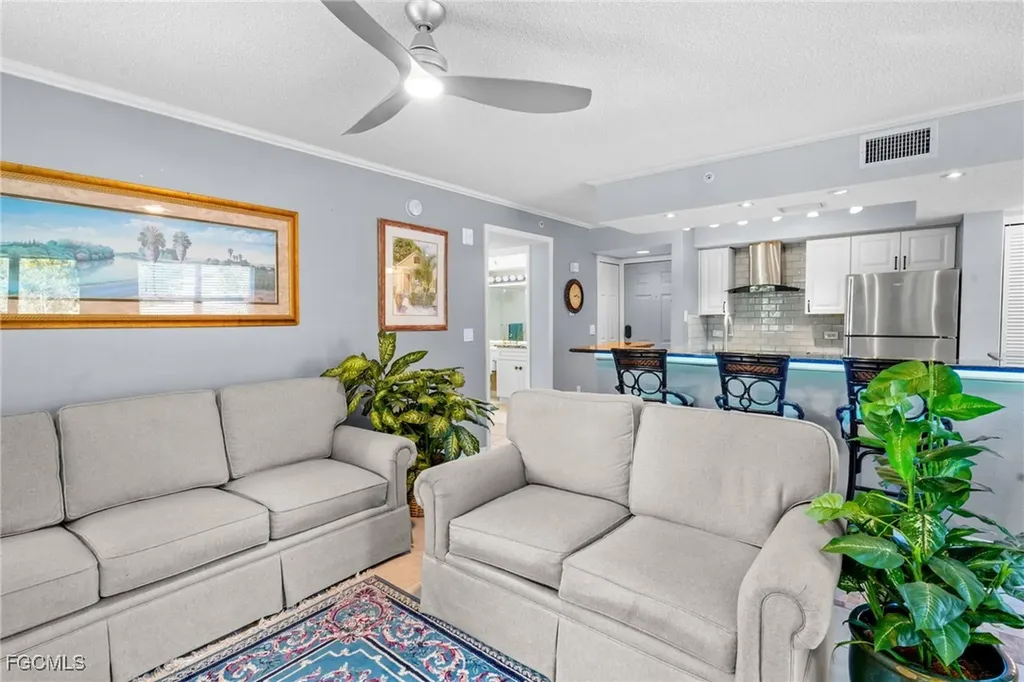 8960 Colonnades Court E Bonita Springs FL 34135