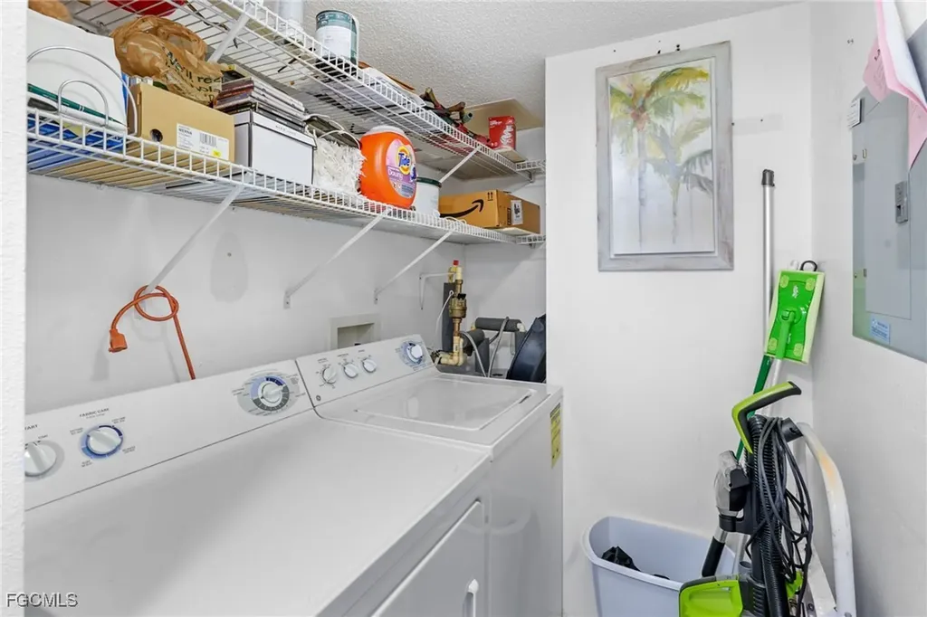 8960 Colonnades Court E Bonita Springs FL 34135