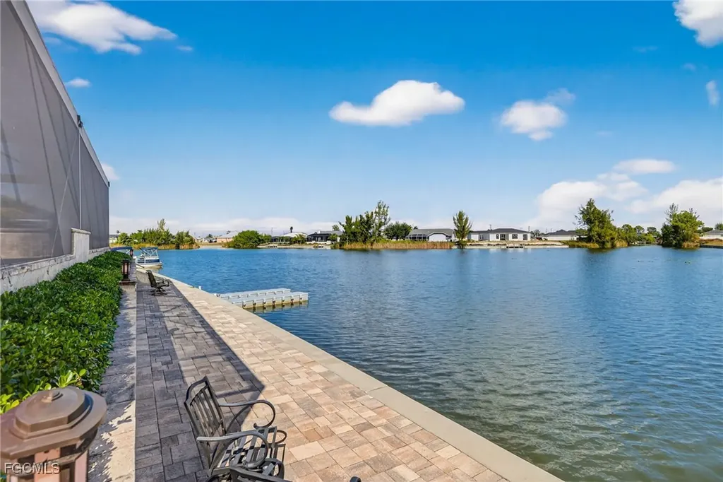1219 NW 20th Place Cape Coral FL 33993