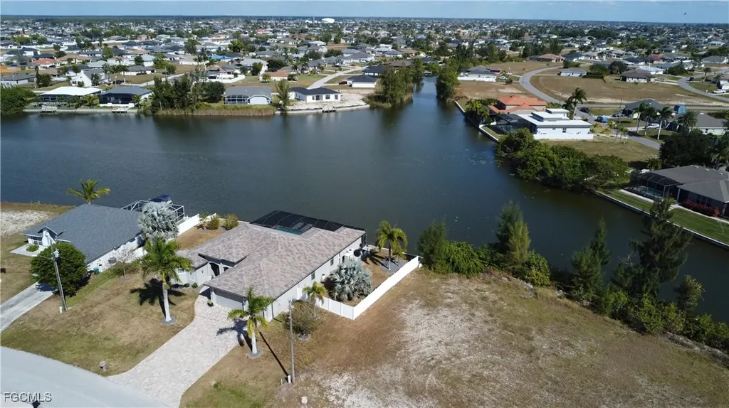 1219 NW 20th Place Cape Coral FL 33993