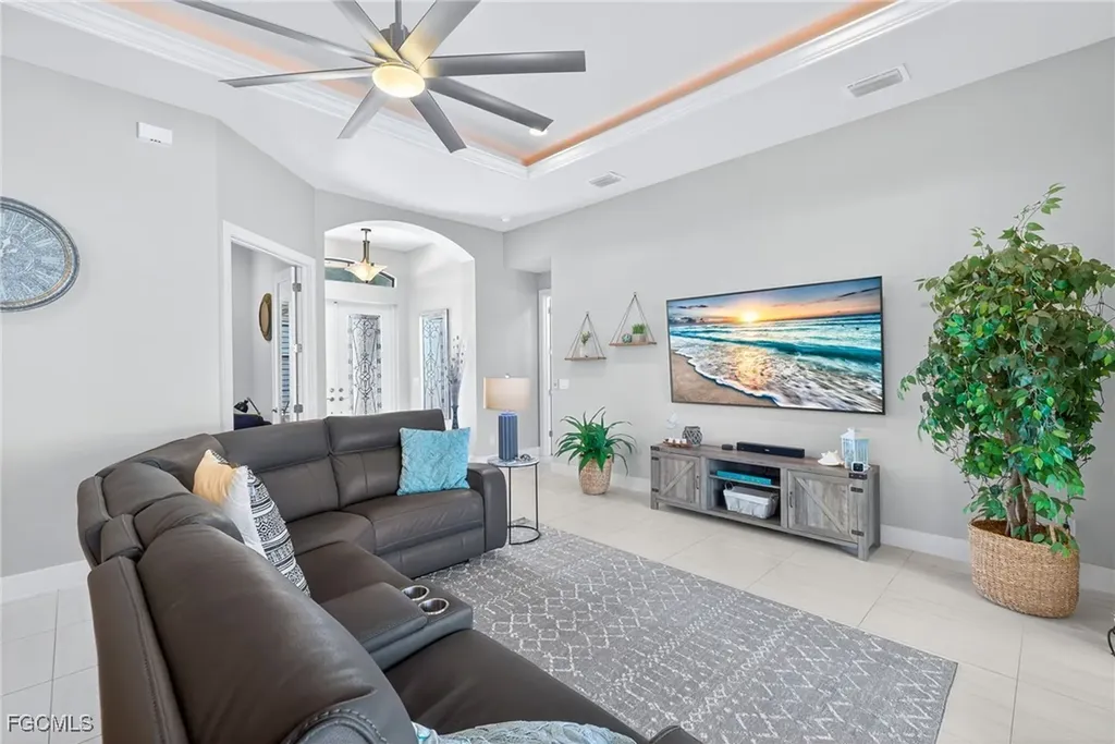 1219 NW 20th Place Cape Coral FL 33993