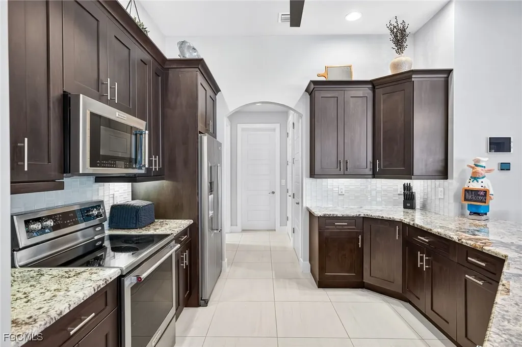 1219 NW 20th Place Cape Coral FL 33993