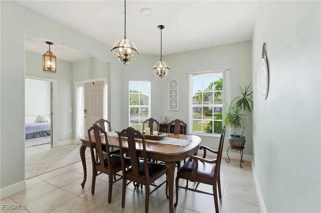 2412 Nature Pointe Loop Fort Myers FL 33905