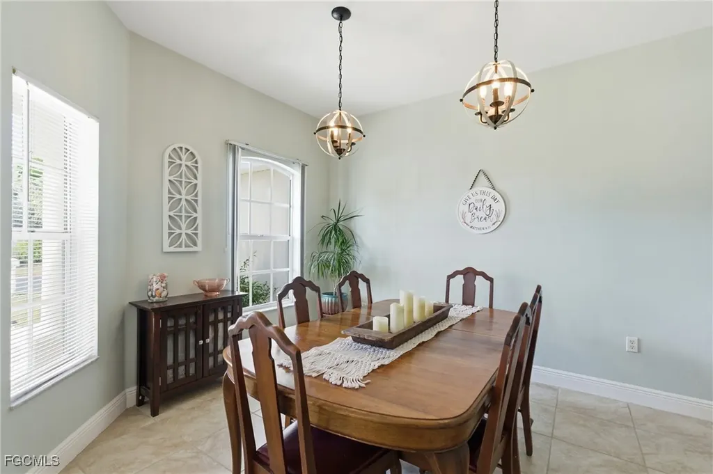 2412 Nature Pointe Loop Fort Myers FL 33905