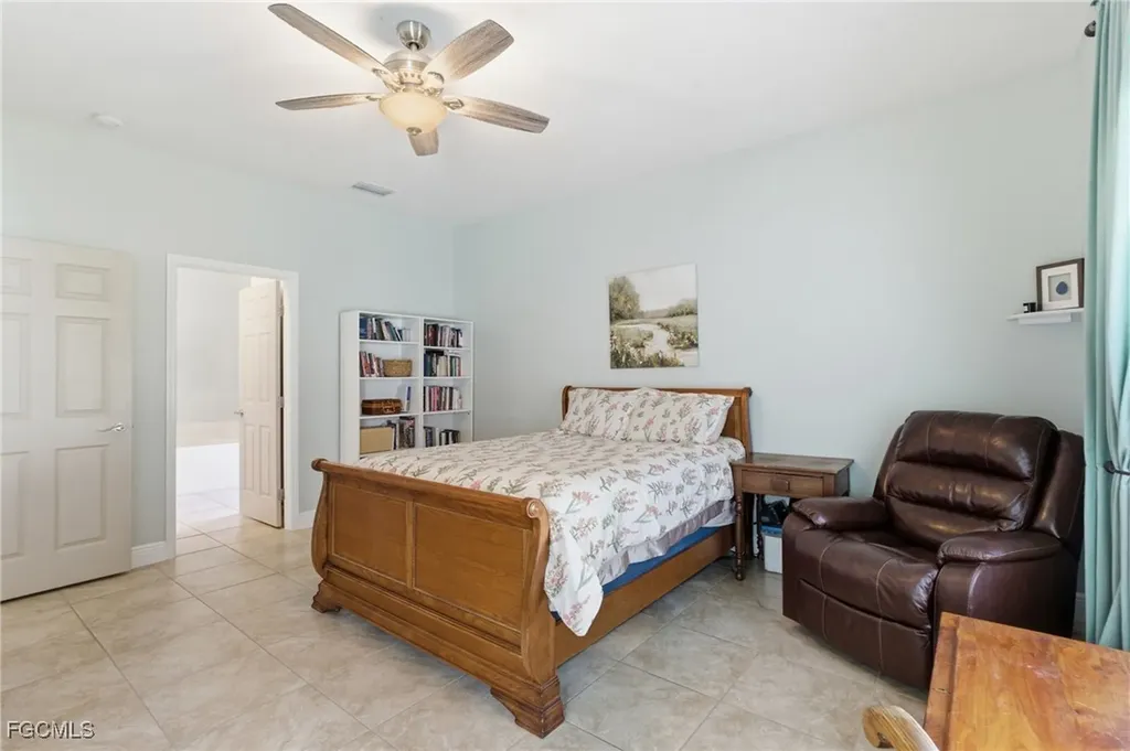 2412 Nature Pointe Loop Fort Myers FL 33905