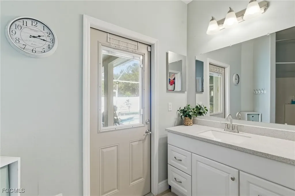 2412 Nature Pointe Loop Fort Myers FL 33905