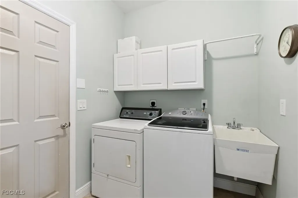 2412 Nature Pointe Loop Fort Myers FL 33905