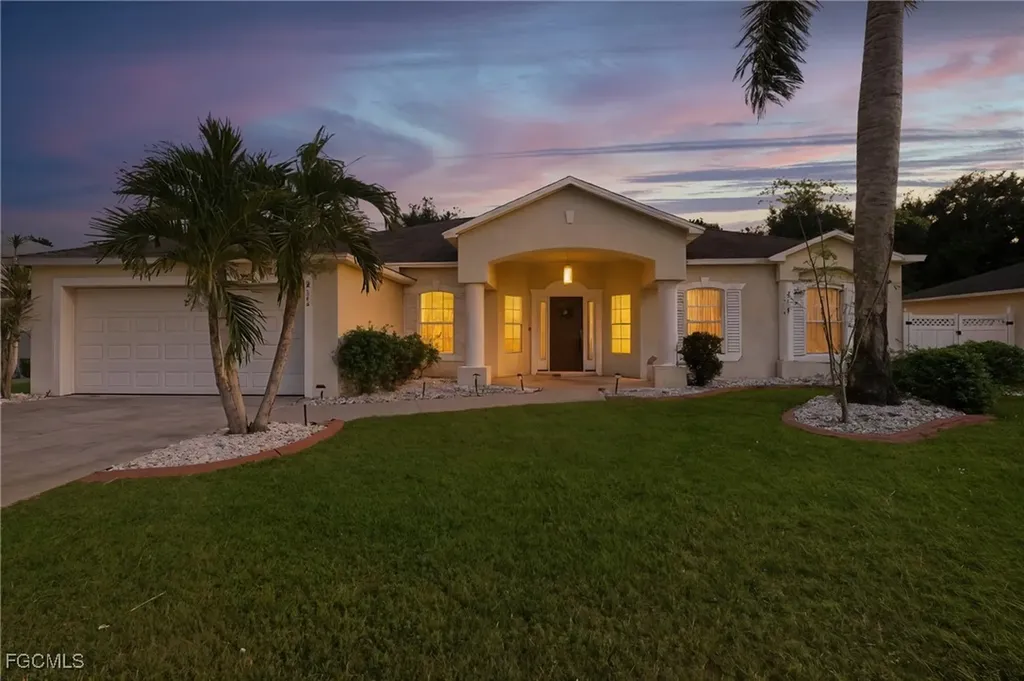 2412 Nature Pointe Loop Fort Myers FL 33905