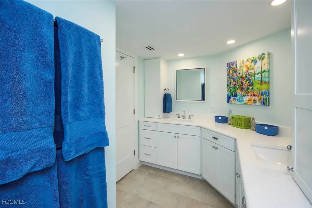 1785 Middle Gulf Drive Sanibel FL 33957