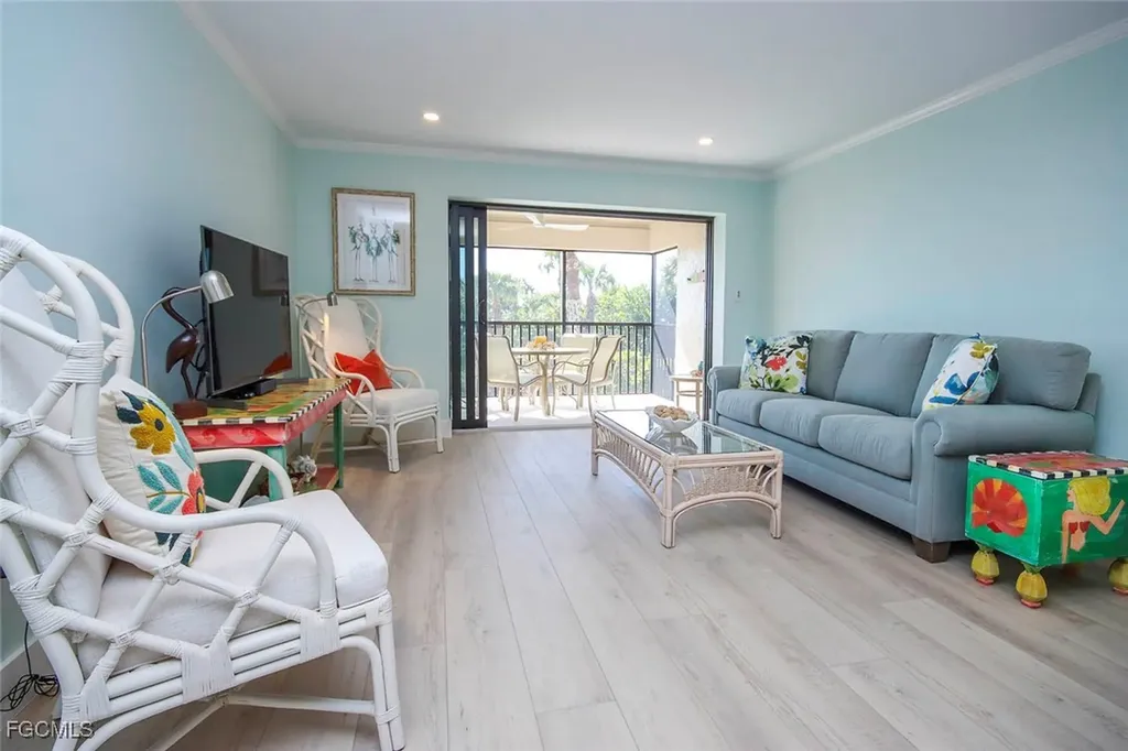 1785 Middle Gulf Drive Sanibel FL 33957