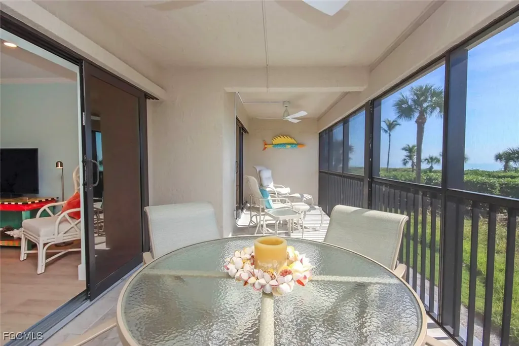 1785 Middle Gulf Drive Sanibel FL 33957