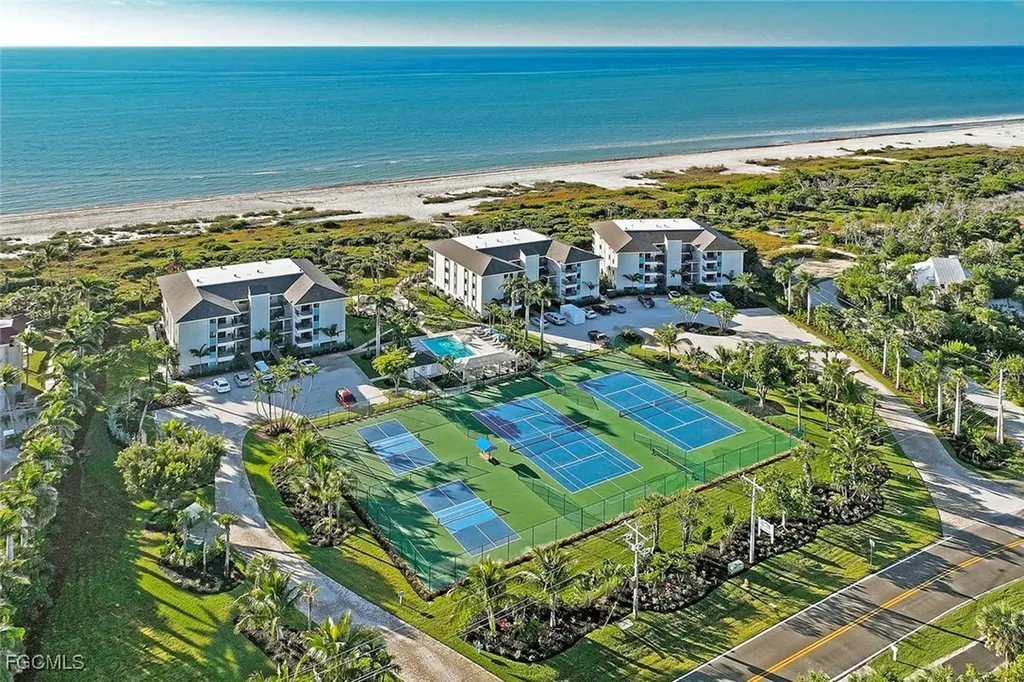 1785 Middle Gulf Drive Sanibel FL 33957