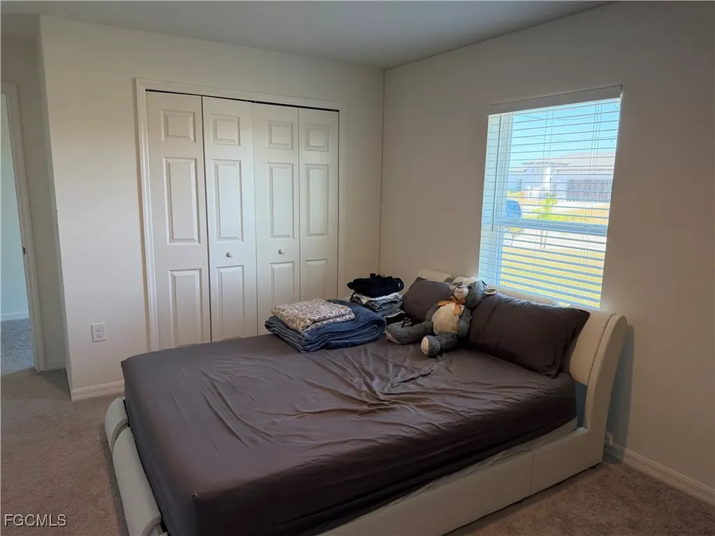 1724 NW 11th Place Cape Coral FL 33993