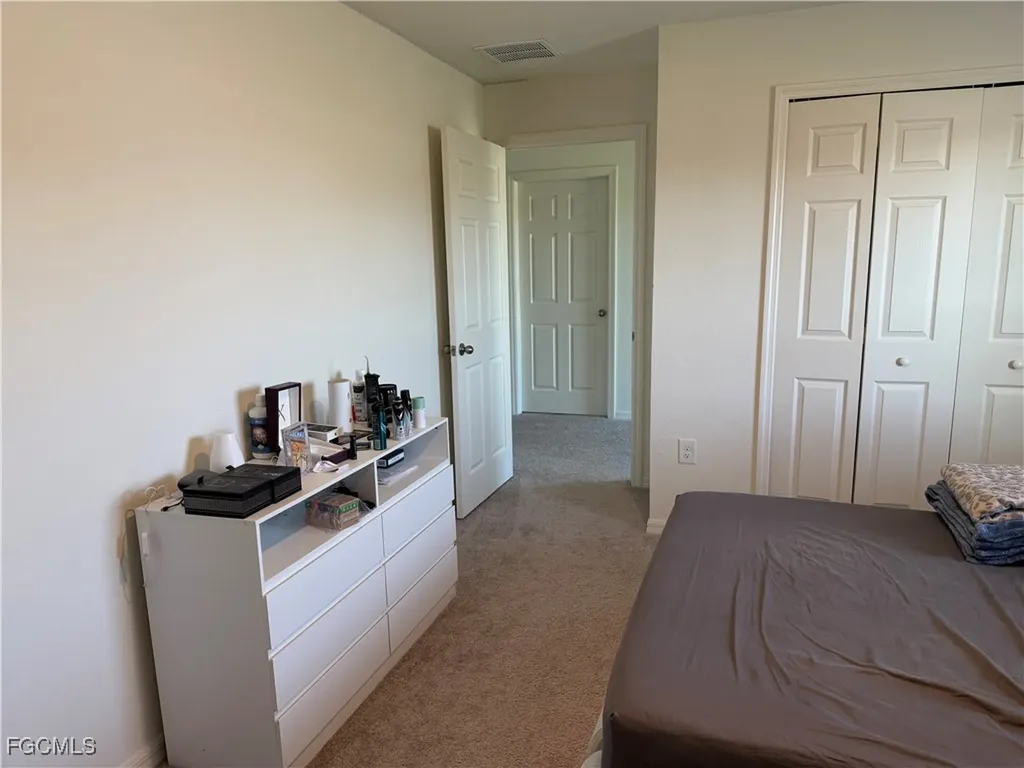 1724 NW 11th Place Cape Coral FL 33993