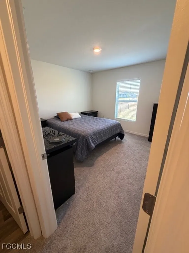 1724 NW 11th Place Cape Coral FL 33993