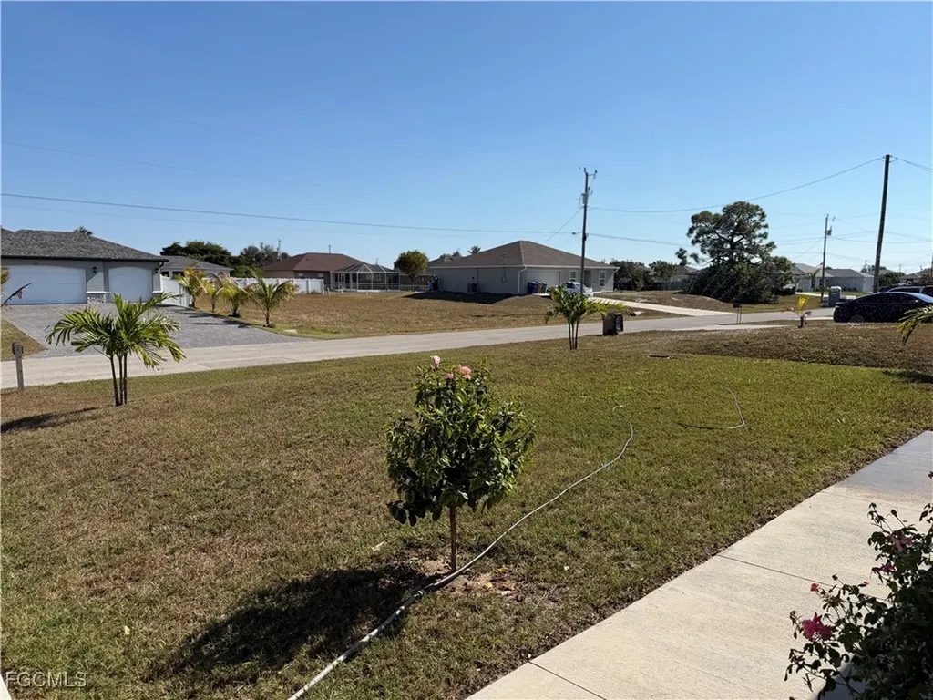 1724 NW 11th Place Cape Coral FL 33993