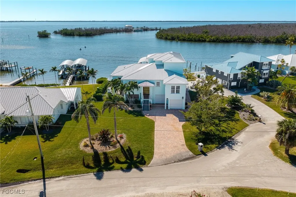 3807 San Carlos Drive St. James City FL 33956