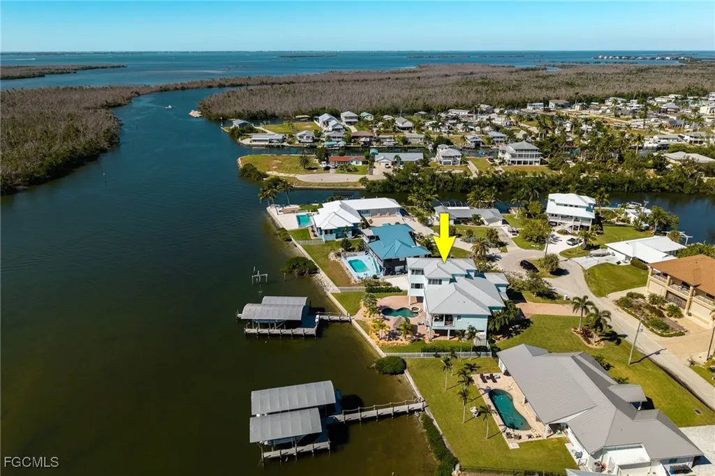 3807 San Carlos Drive St. James City FL 33956