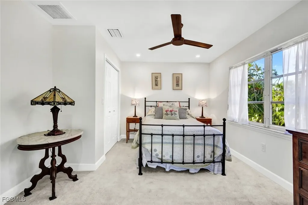 1737 Serenity Lane Sanibel FL 33957
