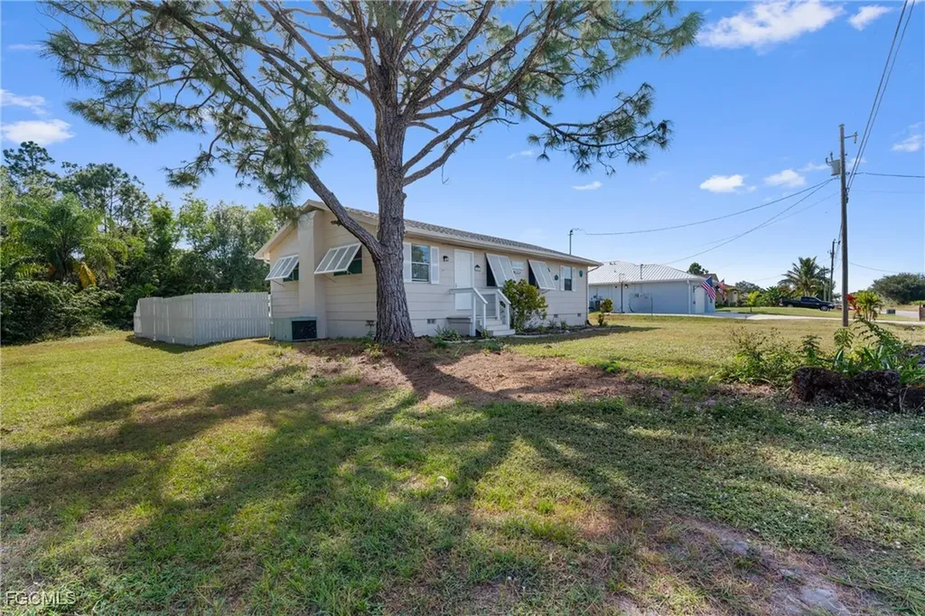 3503 22nd Street SW Lehigh Acres FL 33976