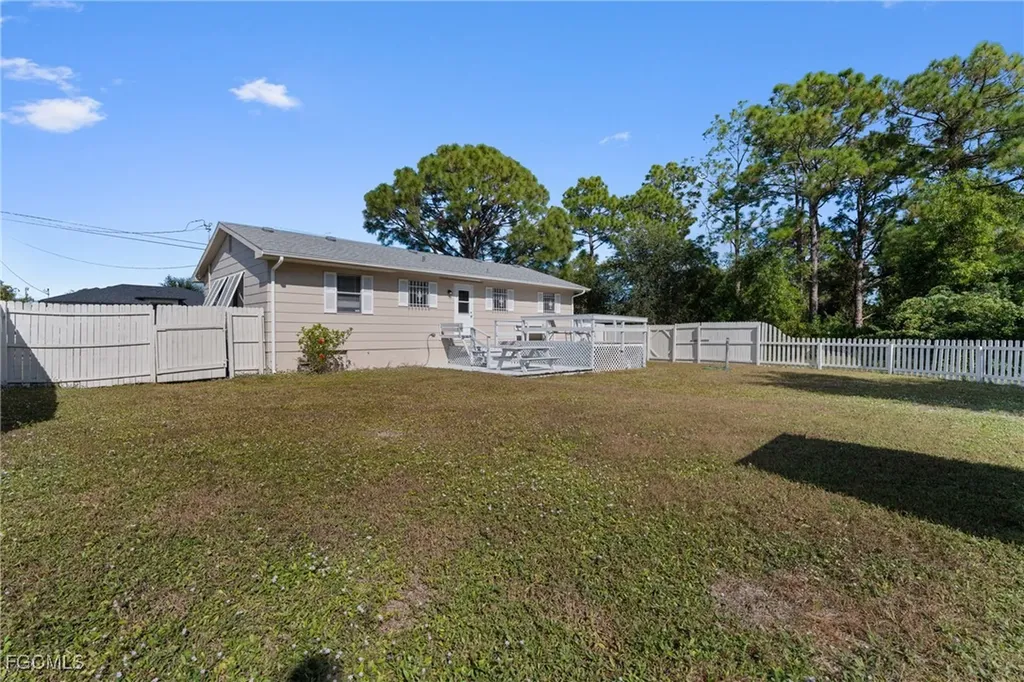 3503 22nd Street SW Lehigh Acres FL 33976