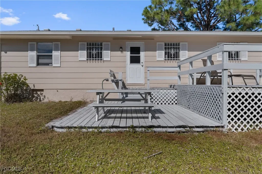 3503 22nd Street SW Lehigh Acres FL 33976