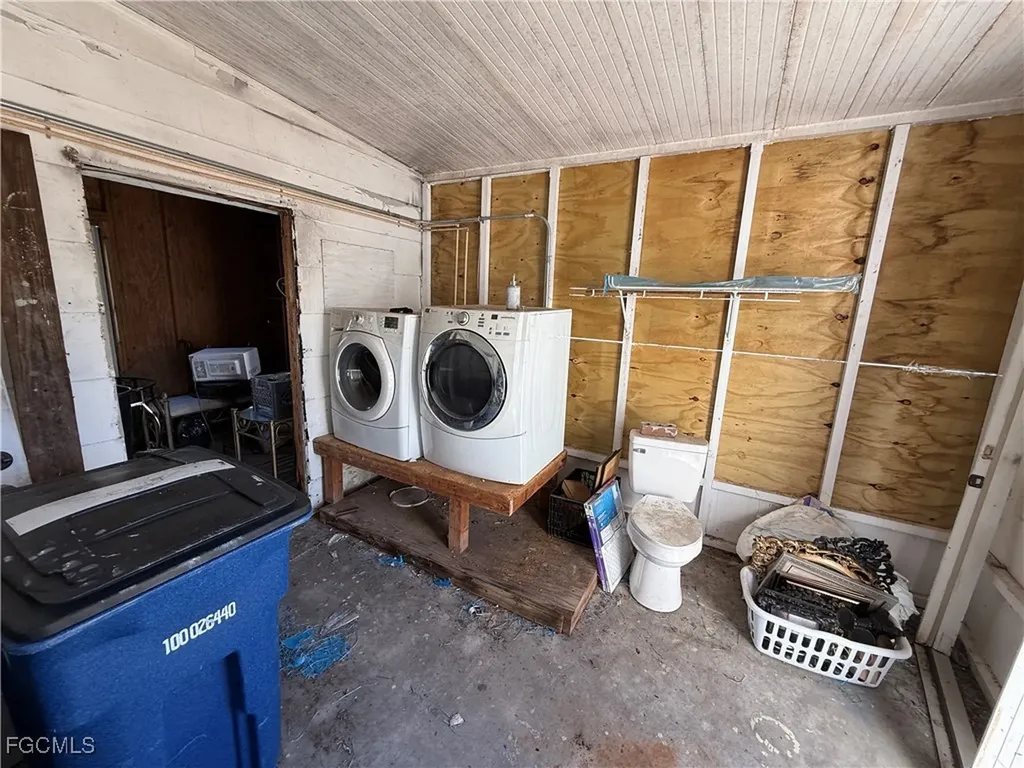 16201 Cathy Court Fort Myers FL 33908