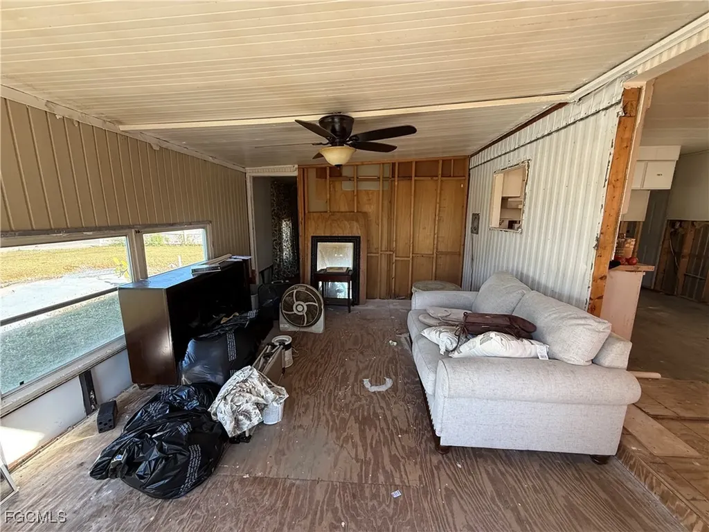 16201 Cathy Court Fort Myers FL 33908