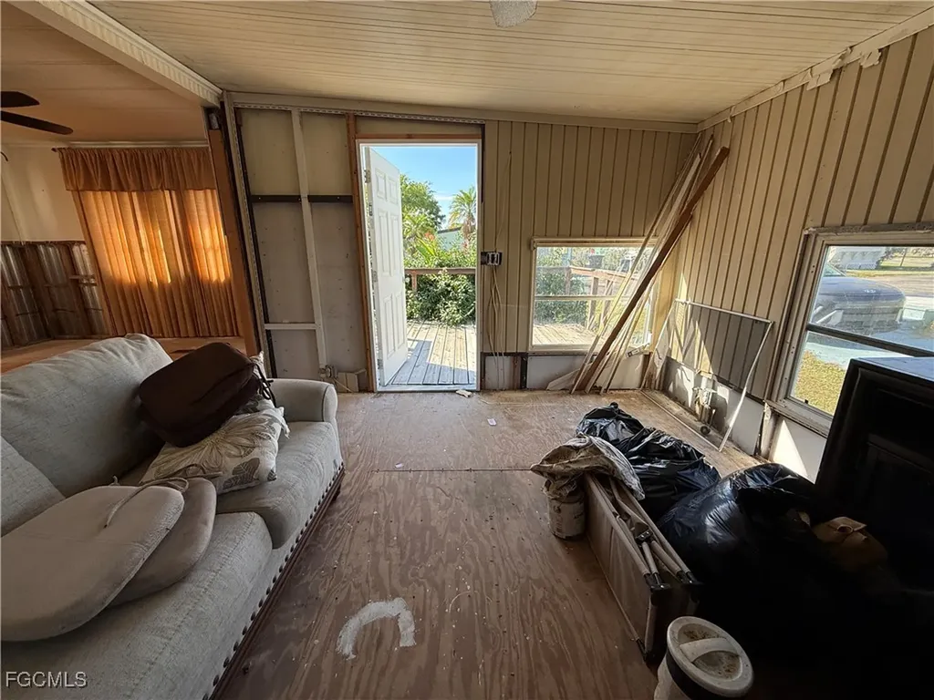 16201 Cathy Court Fort Myers FL 33908