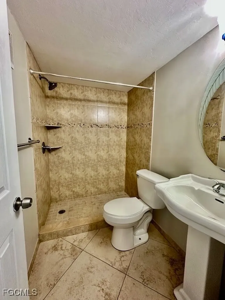 4790 S Cleveland Avenue Fort Myers FL 33907