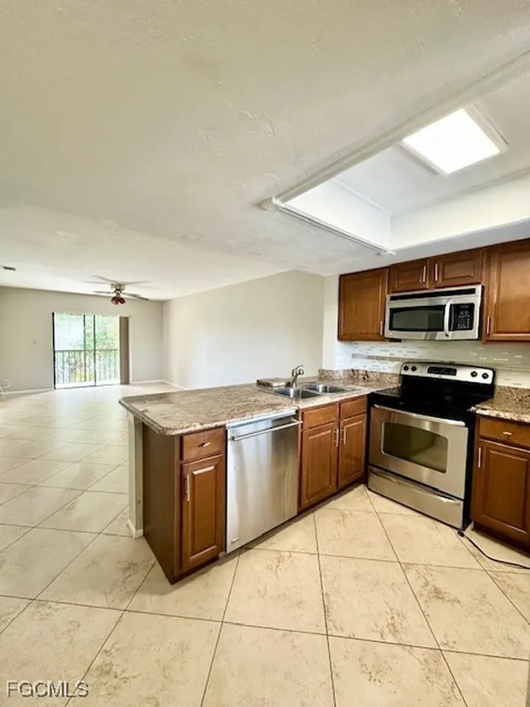 4790 S Cleveland Avenue Fort Myers FL 33907